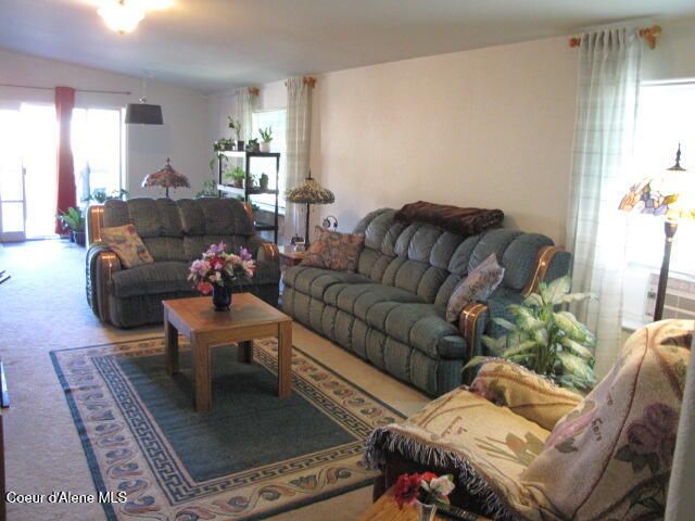 17580 W SANTIAGO CIR, Hauser, ID 83854