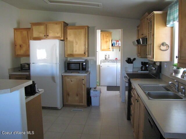 17580 W SANTIAGO CIR, Hauser, ID 83854