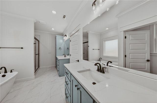 29 Grantham Drive, Bella Vista, AR 72714