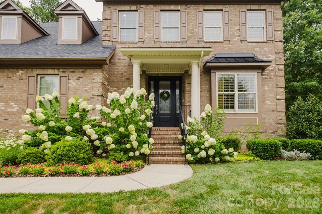 2626 Hamilton Crossings Drive, Charlotte, NC 28214