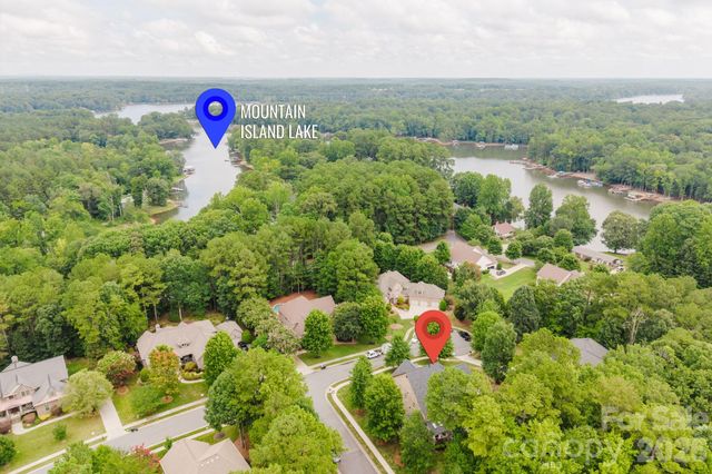 2626 Hamilton Crossings Drive, Charlotte, NC 28214
