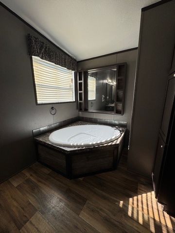 121 Tropical Breeze Lane, Aransas Pass, TX 78336