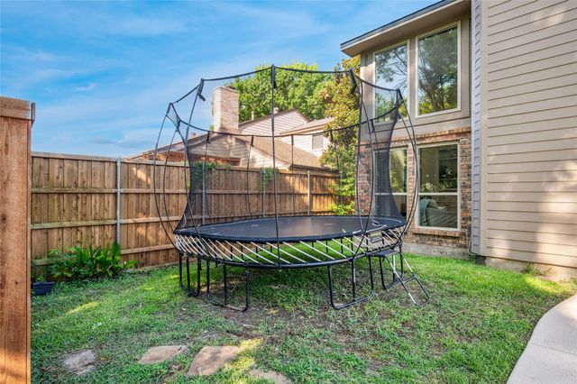 6535 Barkwood Lane, Dallas, TX 75248