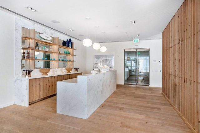 401 N Birch Road 1001, Fort Lauderdale, FL 33304