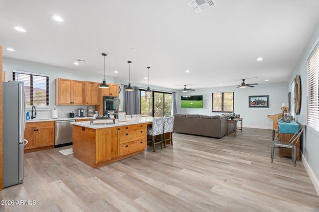 3112 N VALENCIA Lane, Phoenix, AZ 85018