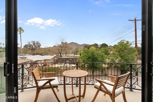 3112 N VALENCIA Lane, Phoenix, AZ 85018