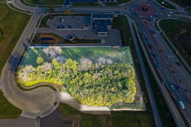 1875 RATH LANE, Oshkosh, WI 54902