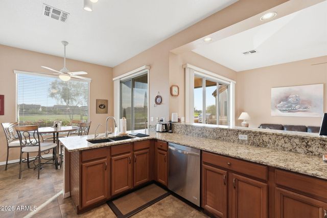 8181 E PINNACLE Place, Gold Canyon, AZ 85118