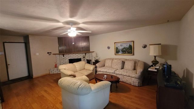 10207 Sweet Gum Street, Dallas, TX 75249