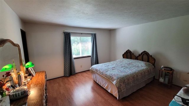 10207 Sweet Gum Street, Dallas, TX 75249