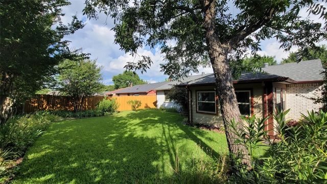 10207 Sweet Gum Street, Dallas, TX 75249