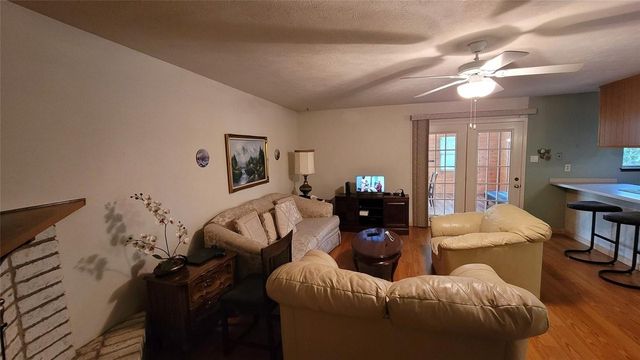 10207 Sweet Gum Street, Dallas, TX 75249