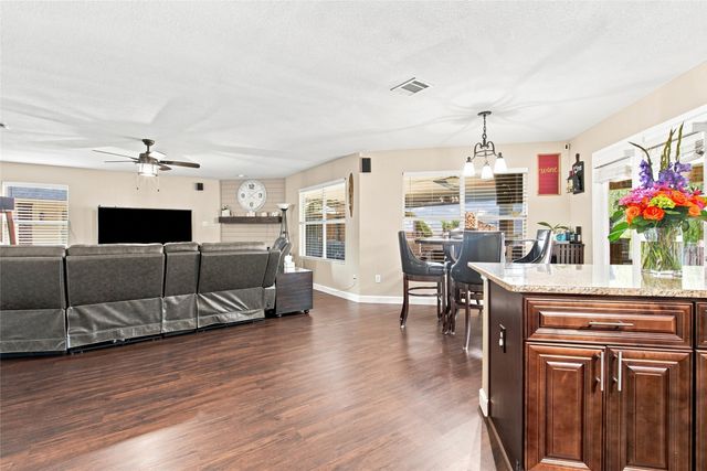 4917 Trail Hollow Drive, Fort Worth, TX 76244