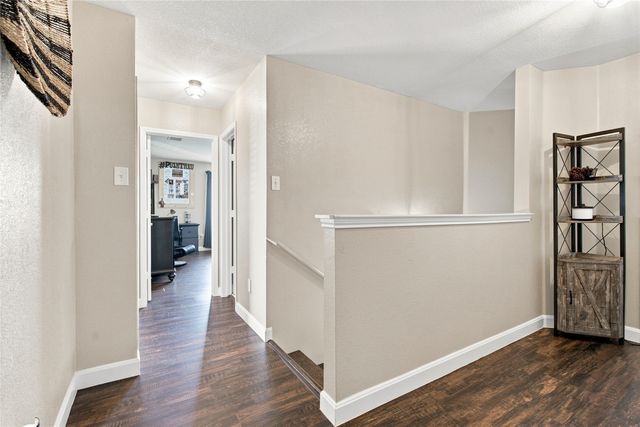 4917 Trail Hollow Drive, Fort Worth, TX 76244