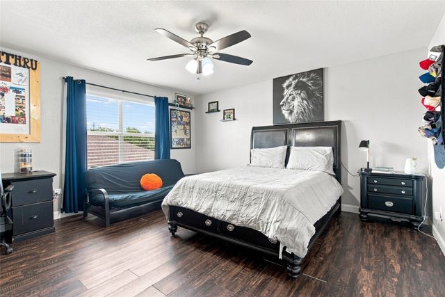 4917 Trail Hollow Drive, Fort Worth, TX 76244