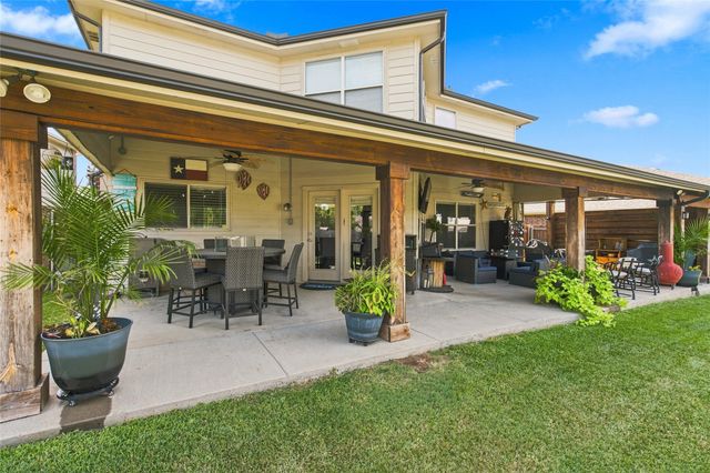 4917 Trail Hollow Drive, Fort Worth, TX 76244
