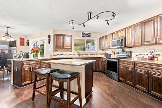 4917 Trail Hollow Drive, Fort Worth, TX 76244