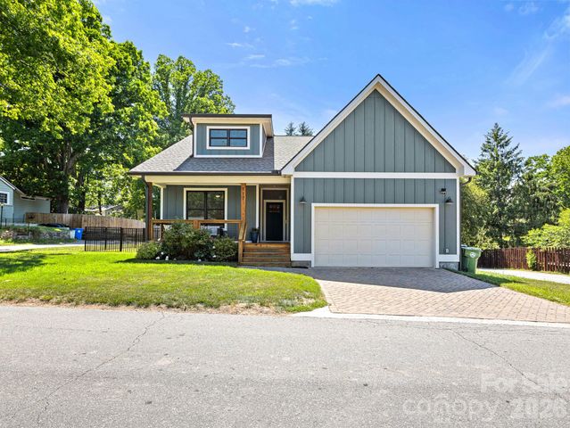 117 Dangerfield Court, Asheville, NC 28806