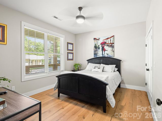 117 Dangerfield Court, Asheville, NC 28806