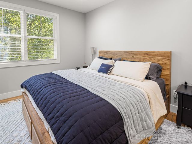 117 Dangerfield Court, Asheville, NC 28806