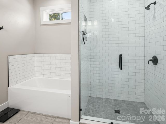 117 Dangerfield Court, Asheville, NC 28806