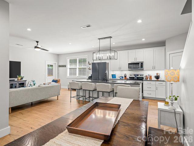 117 Dangerfield Court, Asheville, NC 28806