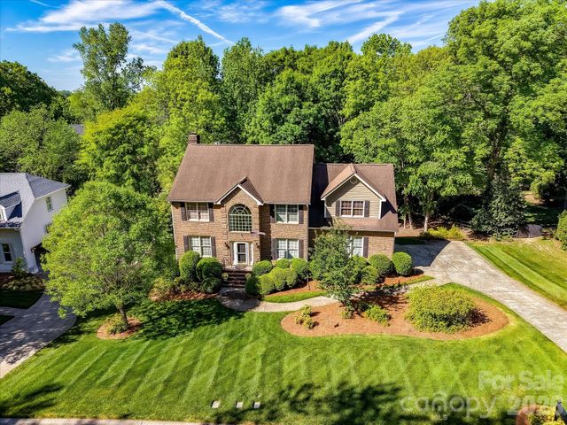 1931 Kilmonack Lane, Charlotte, NC 28270