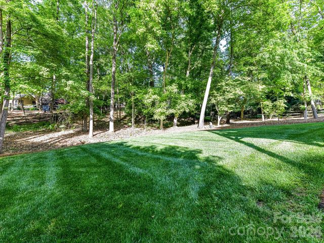 1931 Kilmonack Lane, Charlotte, NC 28270