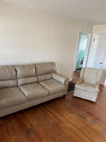 1324 Dorchester Drive, Norman, OK 73069