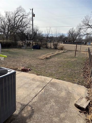 1324 Dorchester Drive, Norman, OK 73069