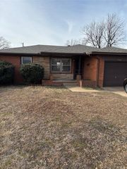 1324 Dorchester Drive, Norman, OK 73069