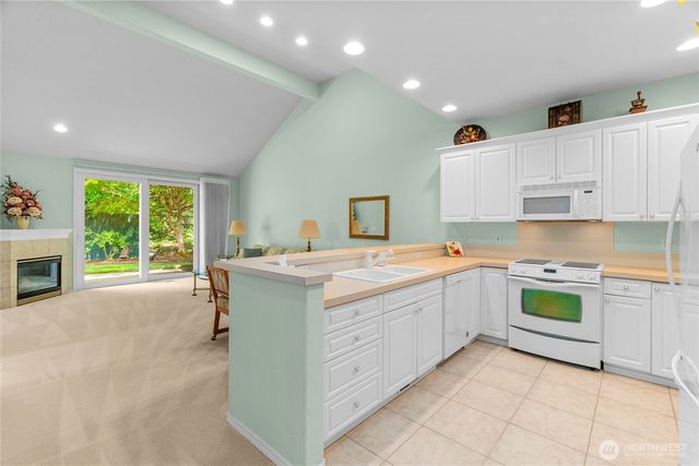7002 Fairway Lane SE, Olympia, WA 98501