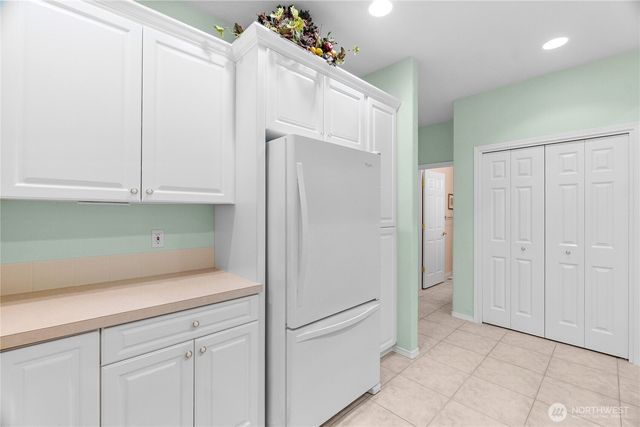 7002 Fairway Lane SE, Olympia, WA 98501