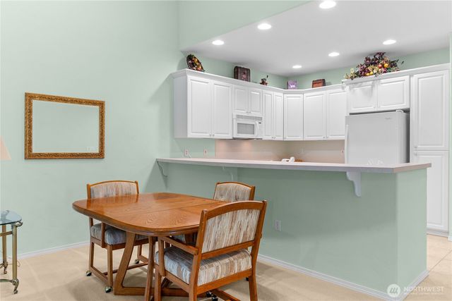 7002 Fairway Lane SE, Olympia, WA 98501