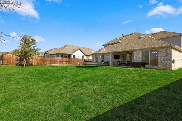 2161 Cloverfern Way, Haslet, TX 76052