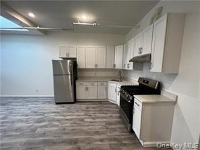 102 North Street 1, Middletown, NY 10940