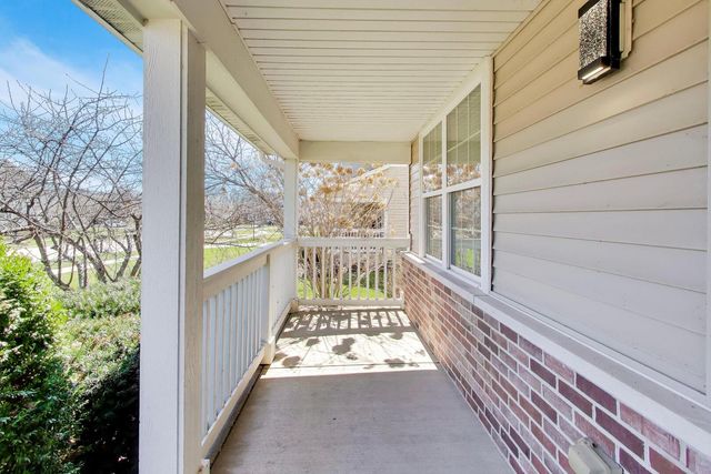 2553 LYMAN Loop, Yorkville, IL 60560