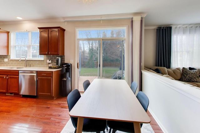 2553 LYMAN Loop, Yorkville, IL 60560