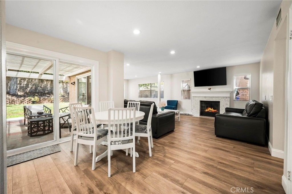 Image 14 of property listing at 27184 Highlands Lane, Valencia, CA 91354