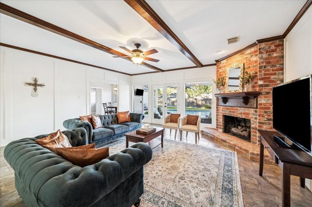 5115 Gladehill Drive, Kingwood, TX 77345