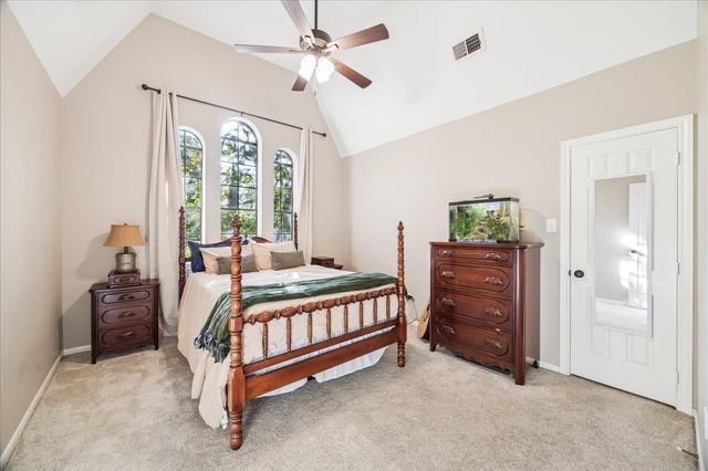 5115 Gladehill Drive, Kingwood, TX 77345