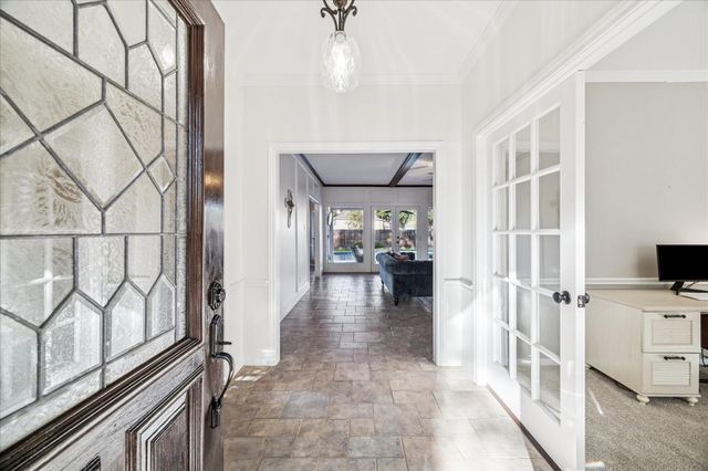 5115 Gladehill Drive, Kingwood, TX 77345