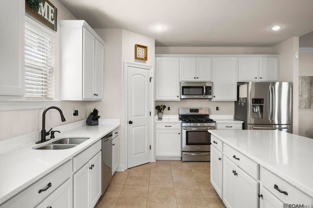 17837 Beech Ridge Ave, Baton Rouge, LA 70817