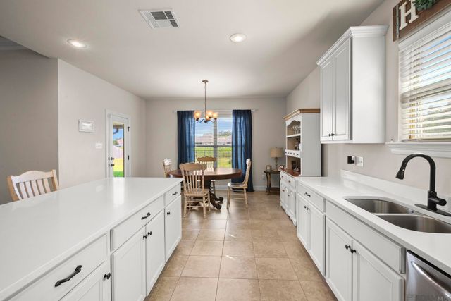 17837 Beech Ridge Ave, Baton Rouge, LA 70817
