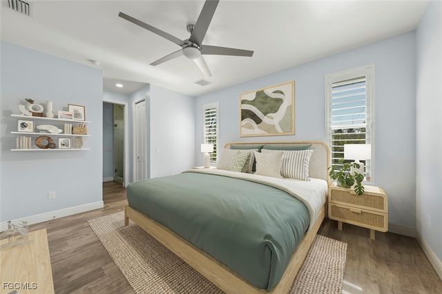 2479 Harbour LN, Sanibel, FL 33957