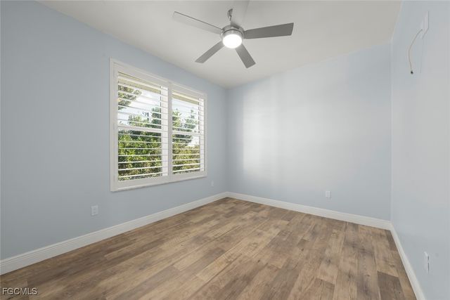 2479 Harbour LN, Sanibel, FL 33957