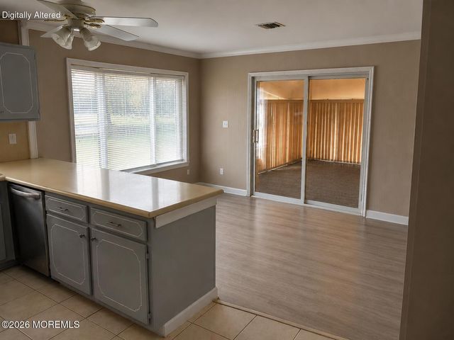 21 Venezia Street, Berkeley, NJ 08721