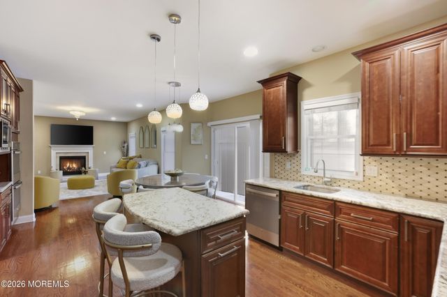 81 Fortune Court, Toms River, NJ 08755