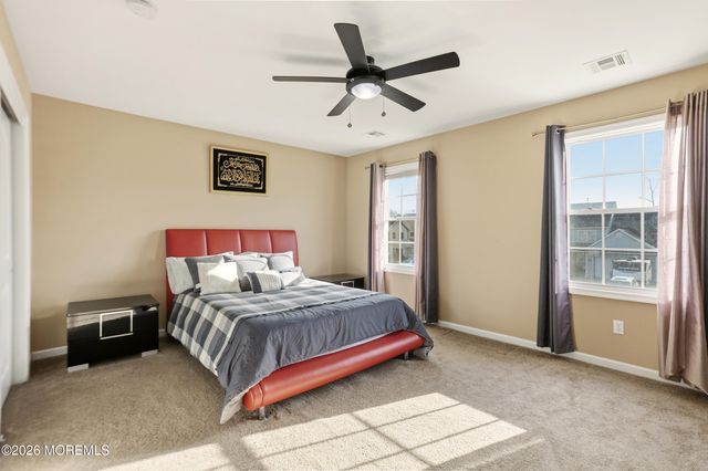 81 Fortune Court, Toms River, NJ 08755