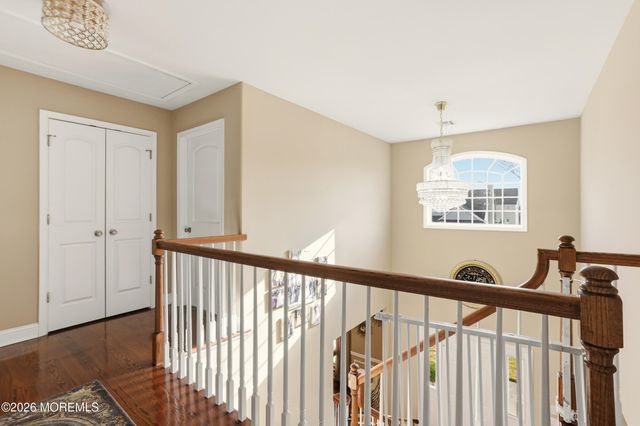 81 Fortune Court, Toms River, NJ 08755